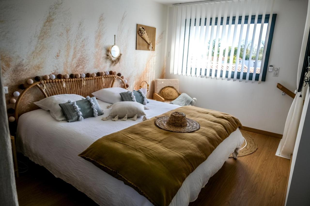 Suites By Aix Keys Avec Jacuzzi Privatif 5 Min Des Plages Fouras Saint-Laurent-de-la-Prée Extérieur photo