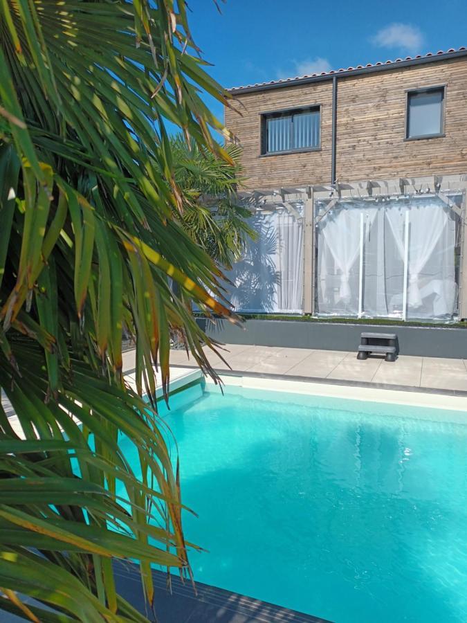 Suites By Aix Keys Avec Jacuzzi Privatif 5 Min Des Plages Fouras Saint-Laurent-de-la-Prée Extérieur photo
